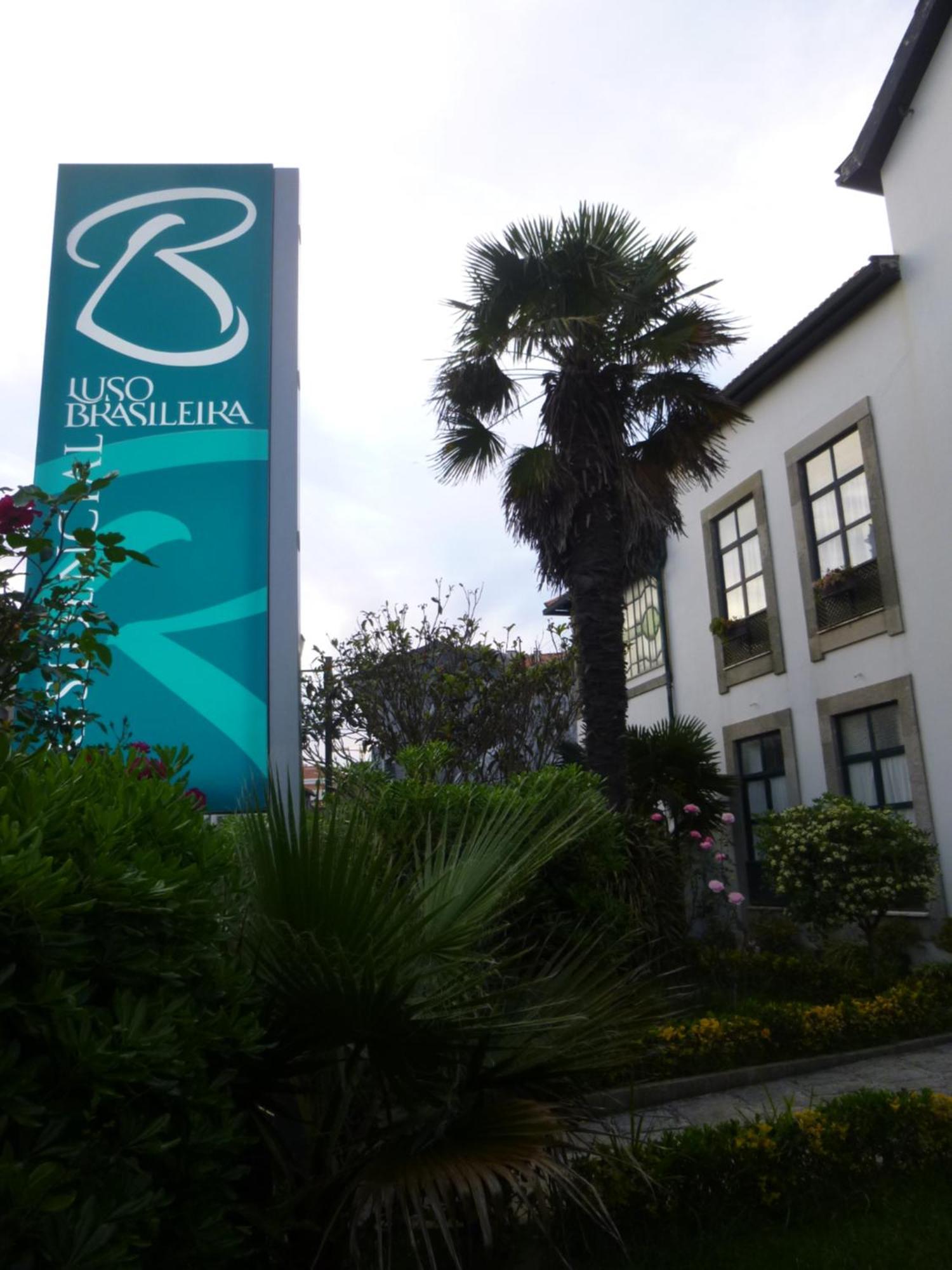 Residencialusobrasileira Hotell Leça da Palmeira Exteriör bild