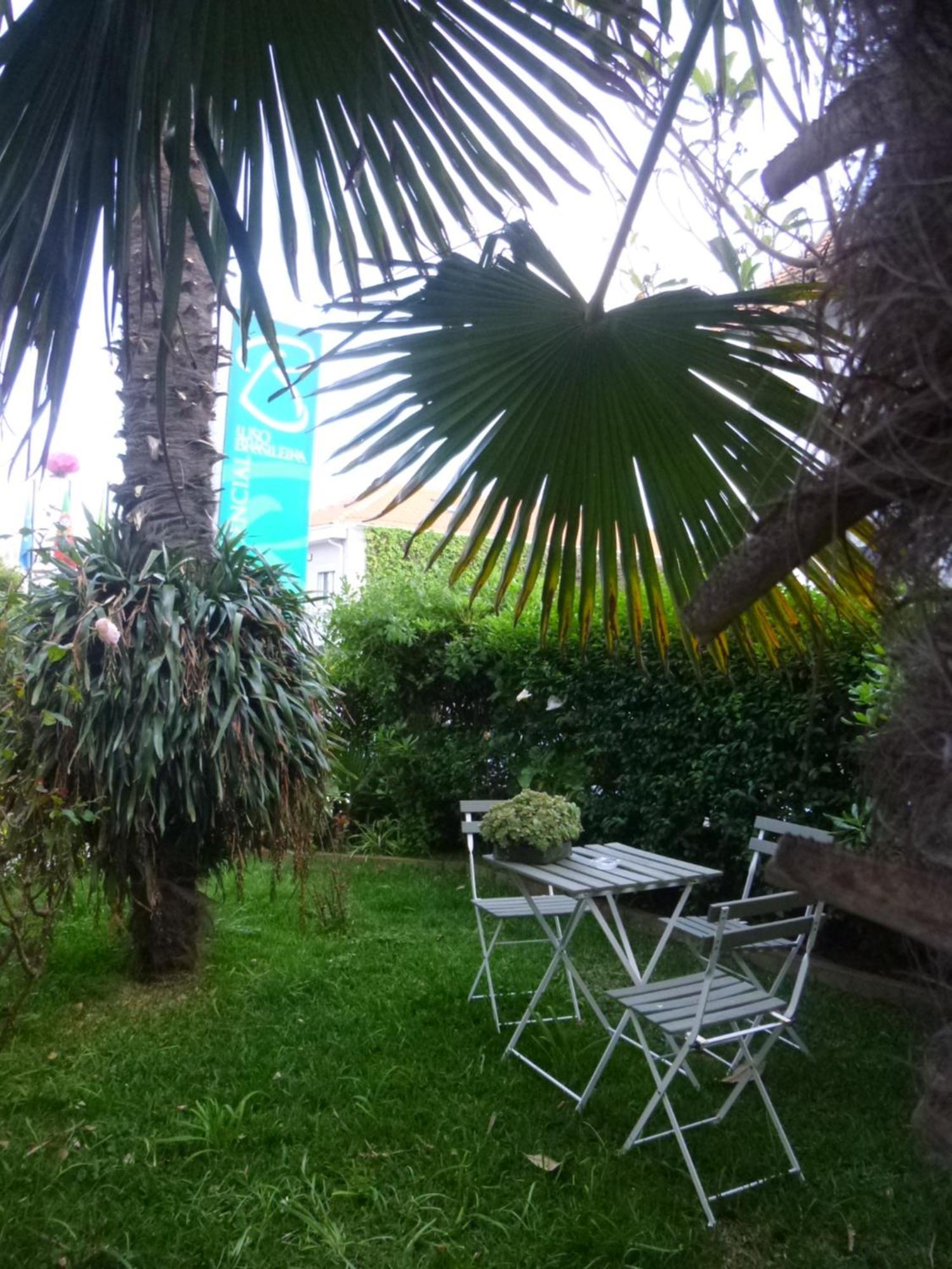 Residencialusobrasileira Hotell Leça da Palmeira Exteriör bild