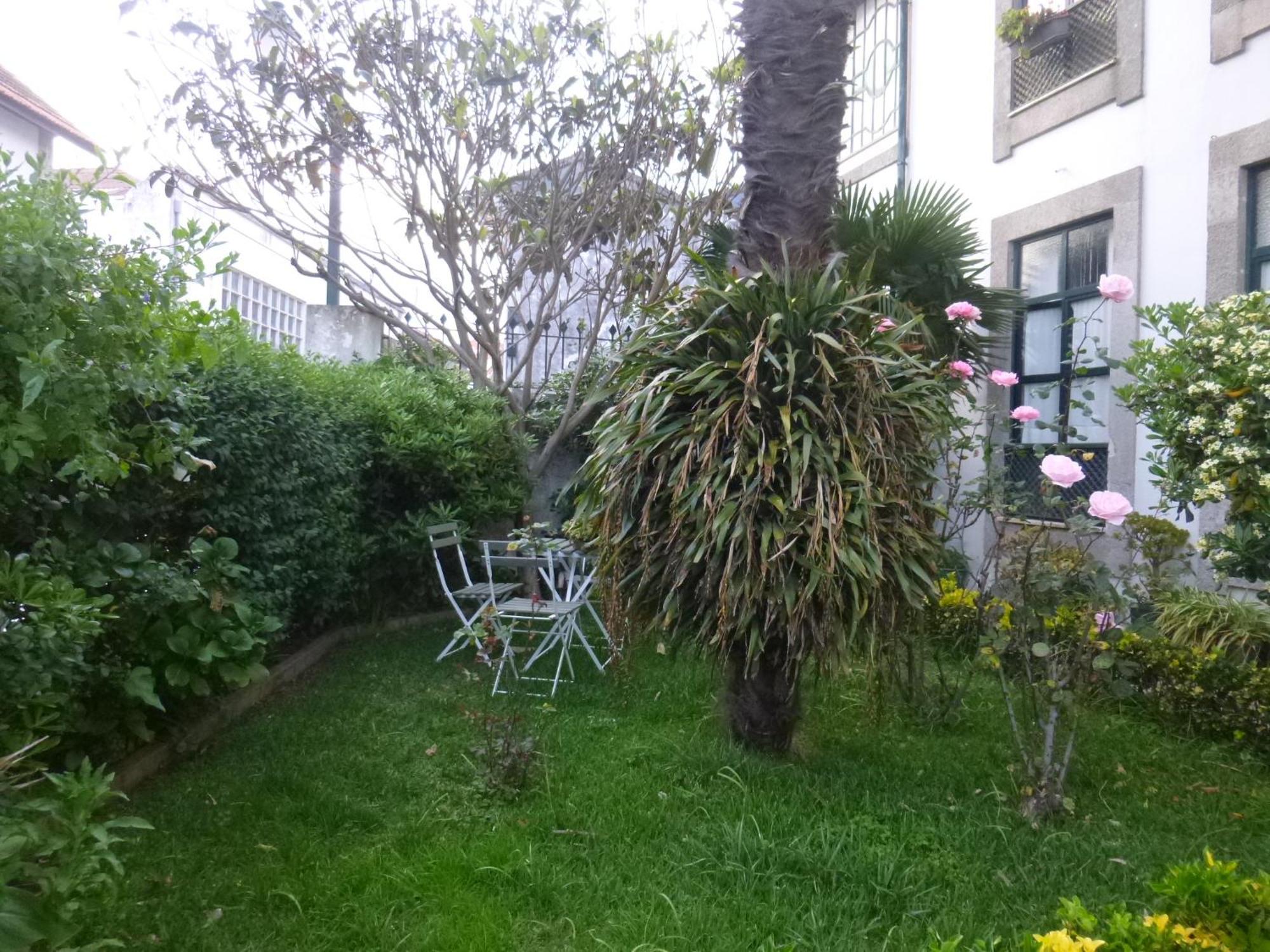 Residencialusobrasileira Hotell Leça da Palmeira Exteriör bild